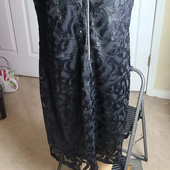 Ladies Sleeveless Dress 👗 😍 - Picture 8 of 8